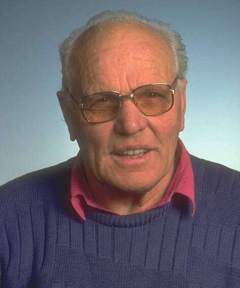 andres.jpg (35691 bytes)